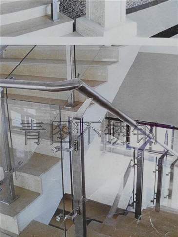 不锈钢栏杆立柱