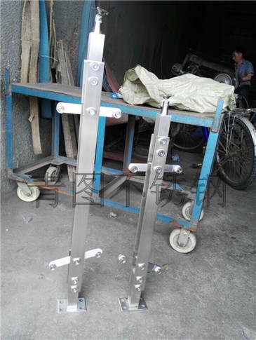 不锈钢立柱厂家供应